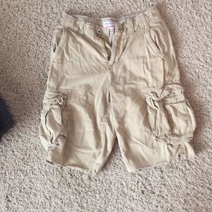 American Eagle khaki shorts